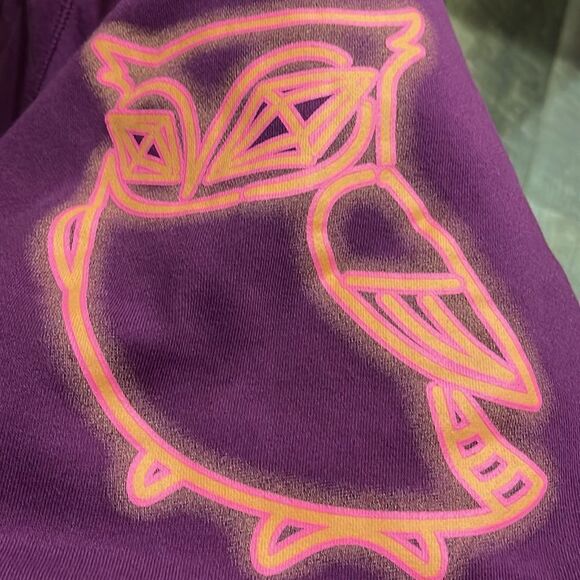 Lucky Chouette purple heavyweight owl graphic sweatshirt. Small. - Picture 6 of 7